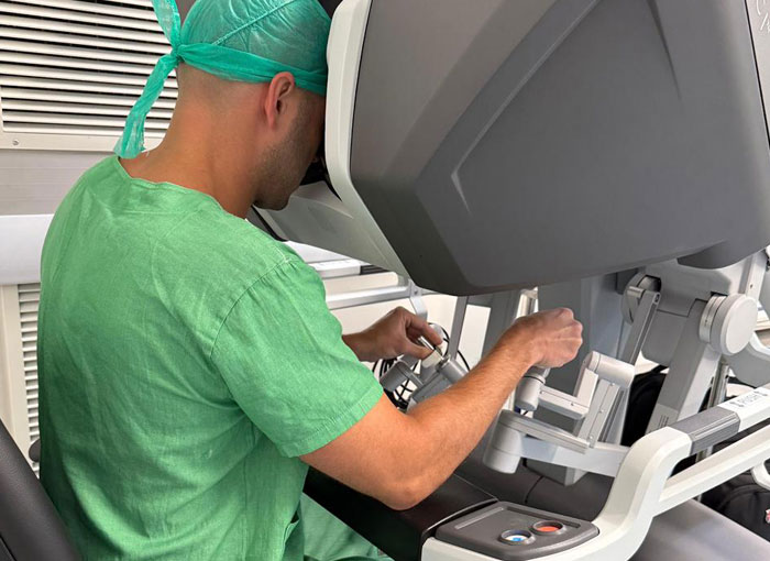 Dr. Lucas Schulze - Urologista